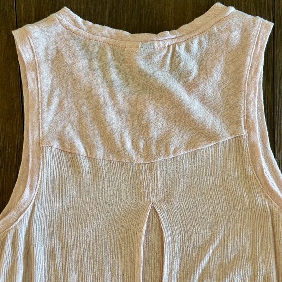 Universal Thread Blush Pink Tank Top Size Medium - Picture 3 of 8